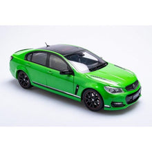 Load image into Gallery viewer, [Pre-order] 1:18 Holden VFII Commodore Motorsport Edition Spitfire - Diecast Model
